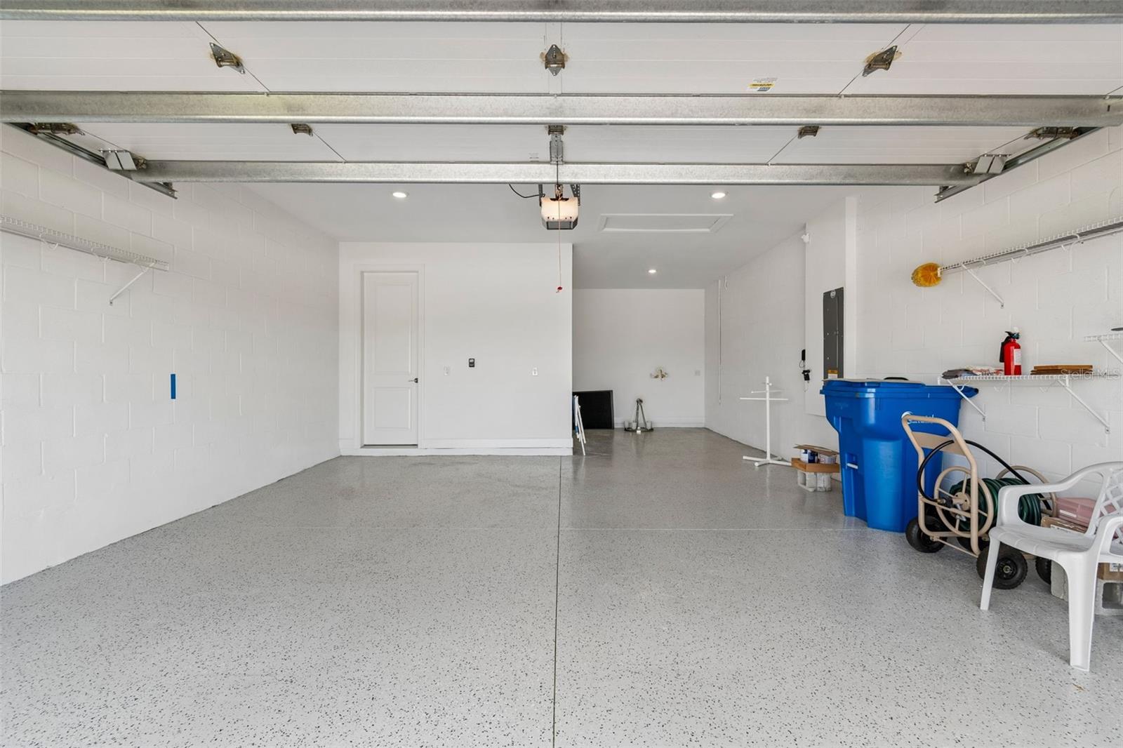 Listing photo id 46 for 4292 Graticola Road