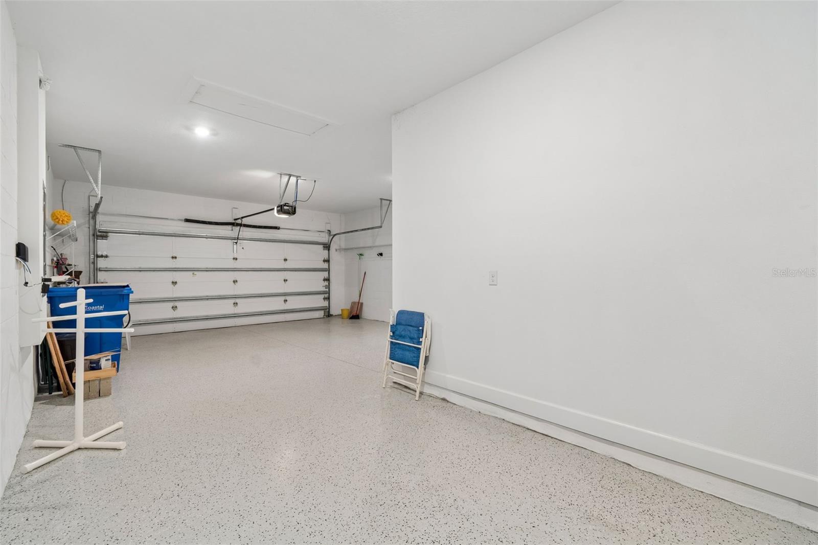 Listing photo id 48 for 4292 Graticola Road