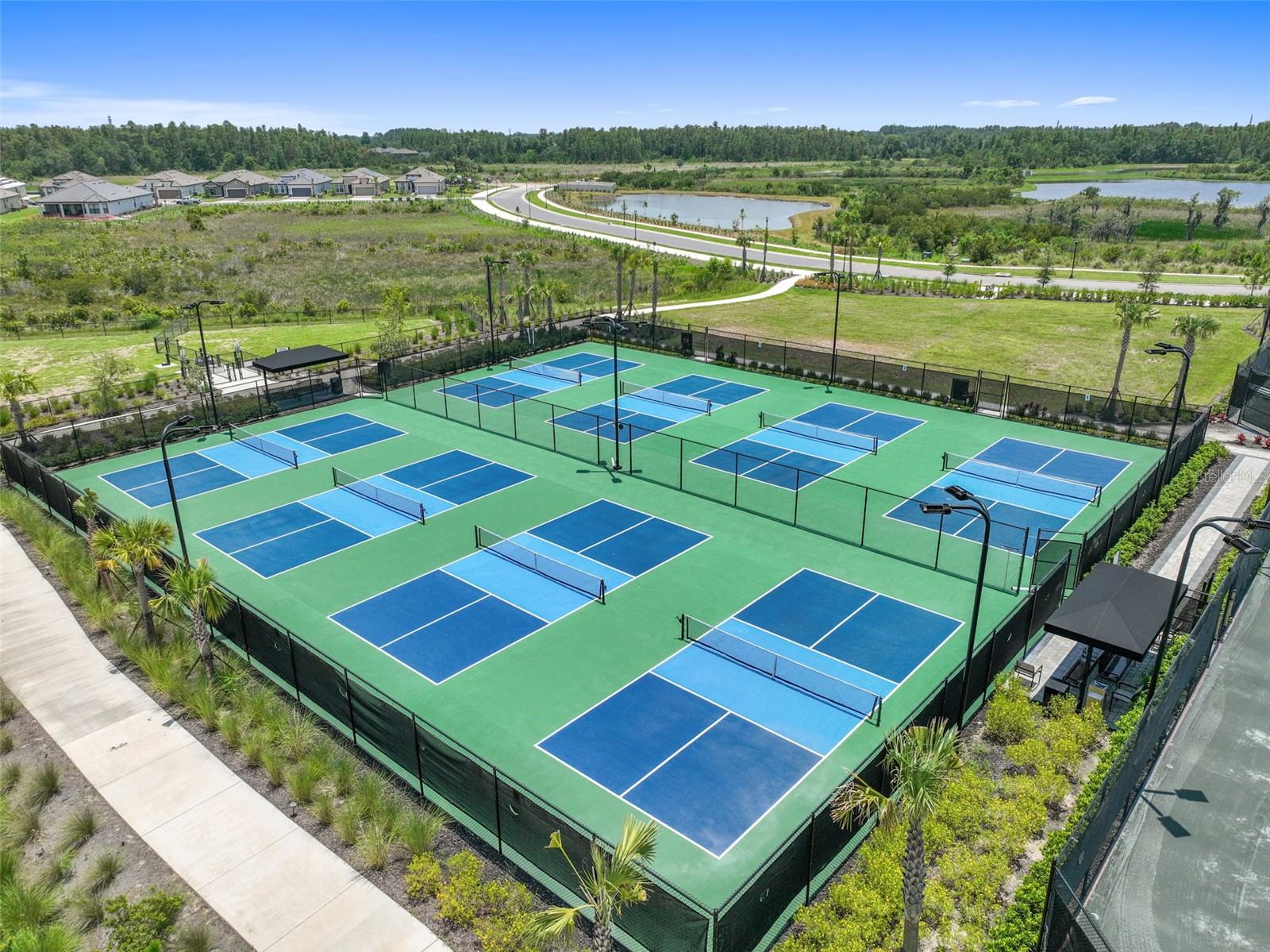 Listing photo id 66 for 4292 Graticola Road