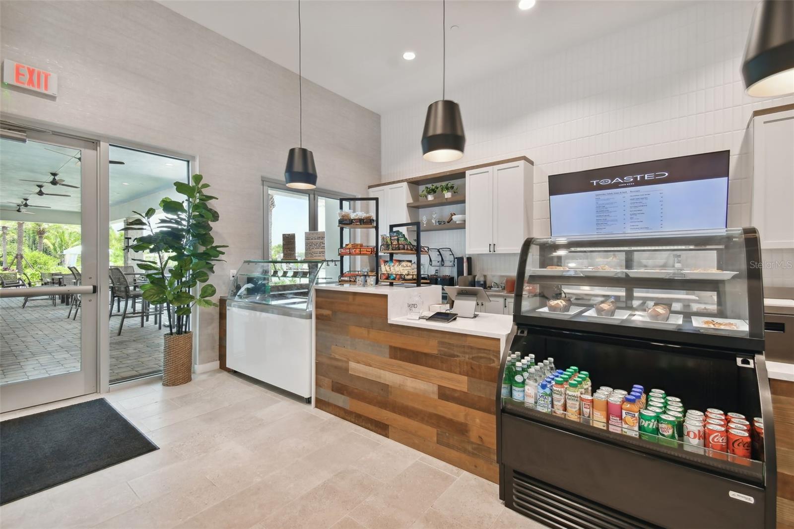 Listing photo id 93 for 4292 Graticola Road