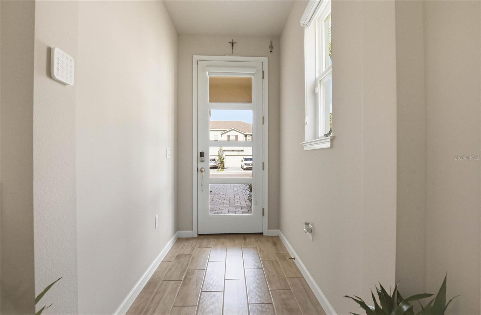 Image 3 of 84 For 4220 Cloud Hopper Way