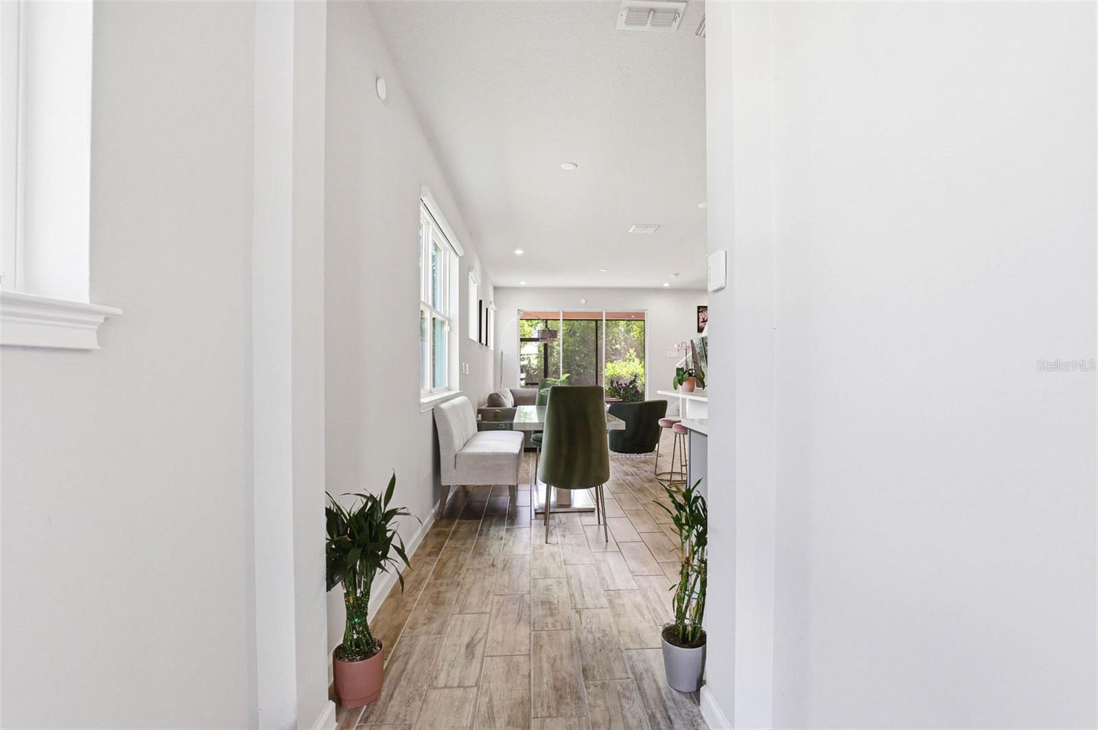 Image 4 of 84 For 4220 Cloud Hopper Way