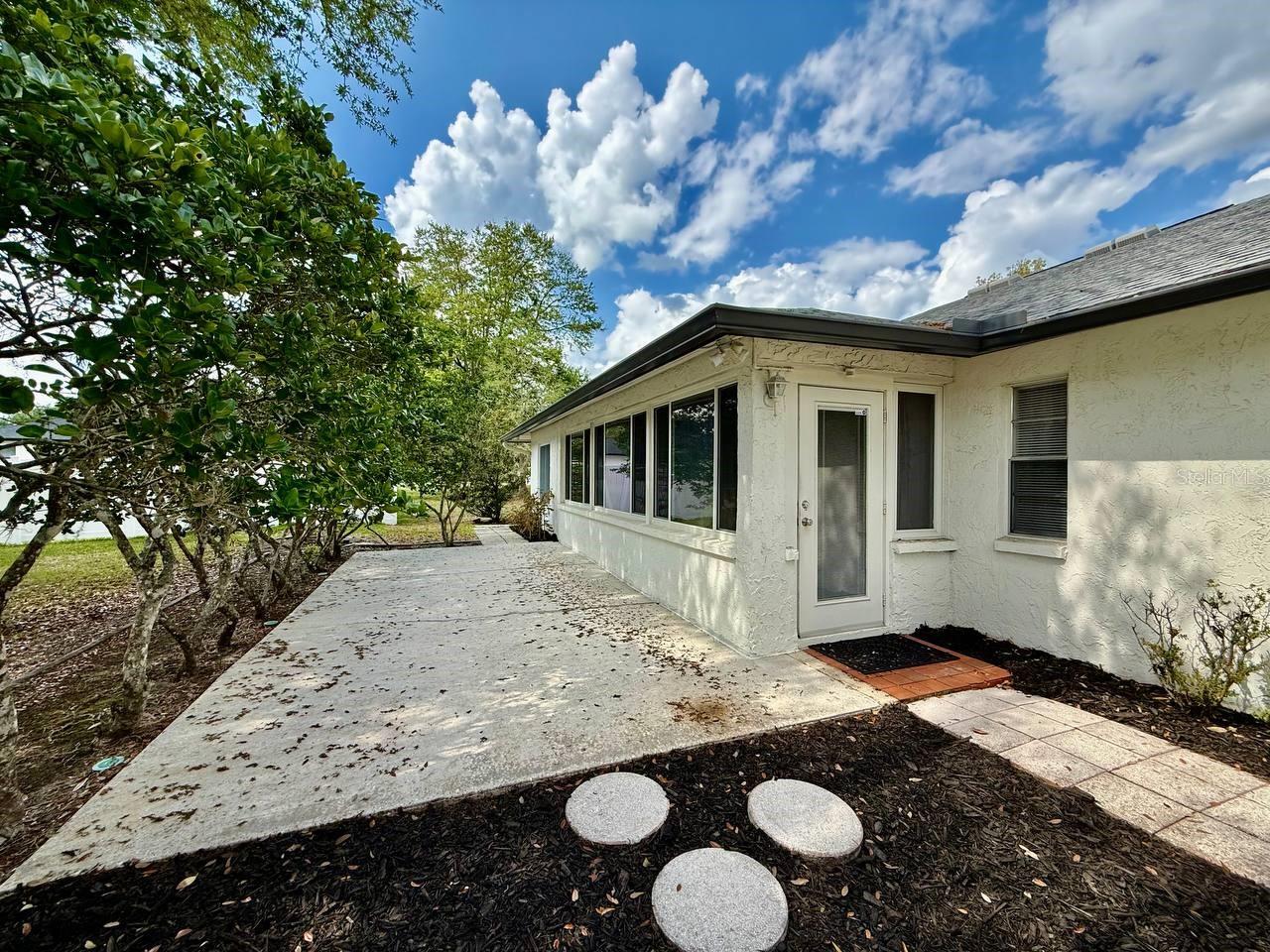 Image 35 of 40 For 1839 Tumbleweed Court