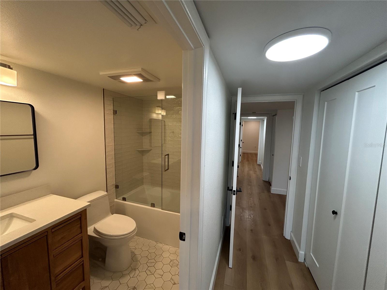 Image 17 of 59 For 6260 Kipps Colony Court 203