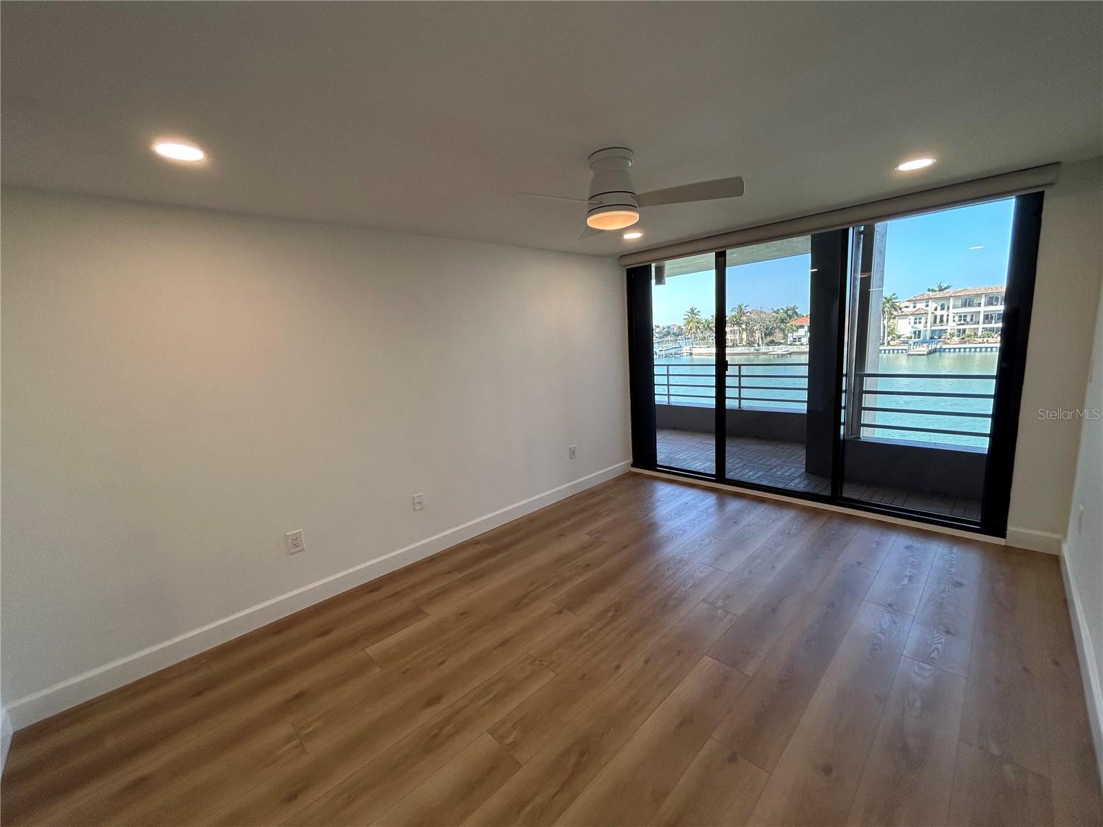 Image 19 of 59 For 6260 Kipps Colony Court 203