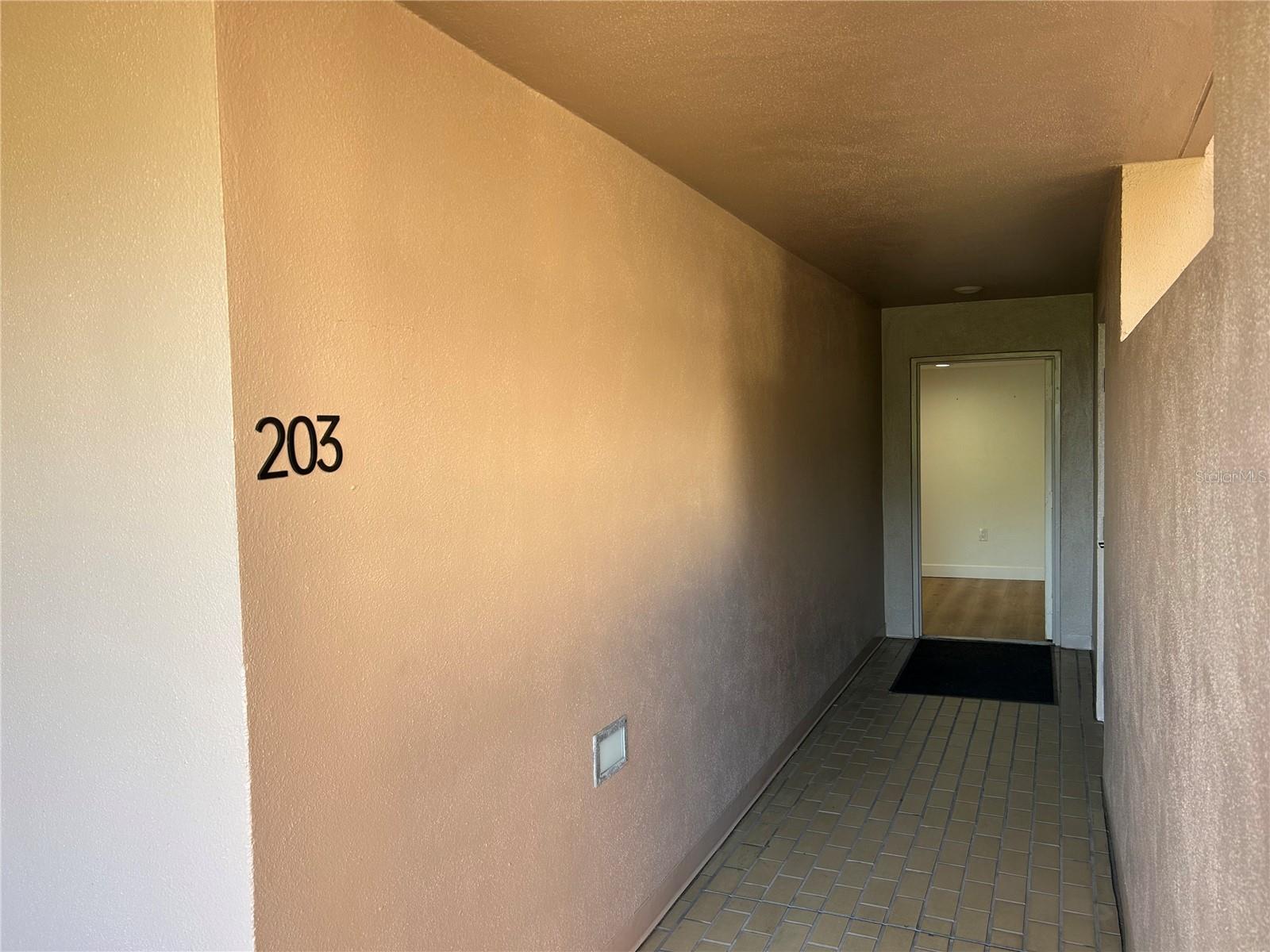 Image 3 of 59 For 6260 Kipps Colony Court 203