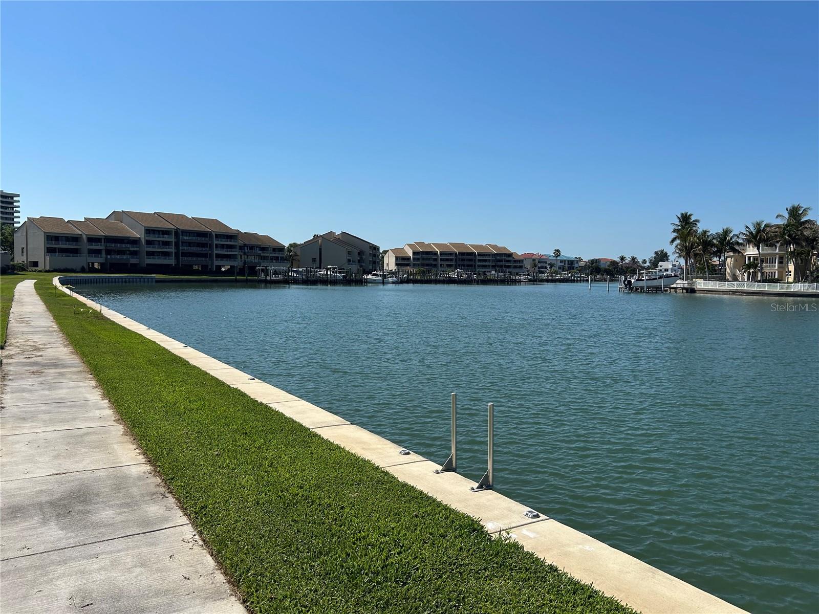 Image 54 of 59 For 6260 Kipps Colony Court 203