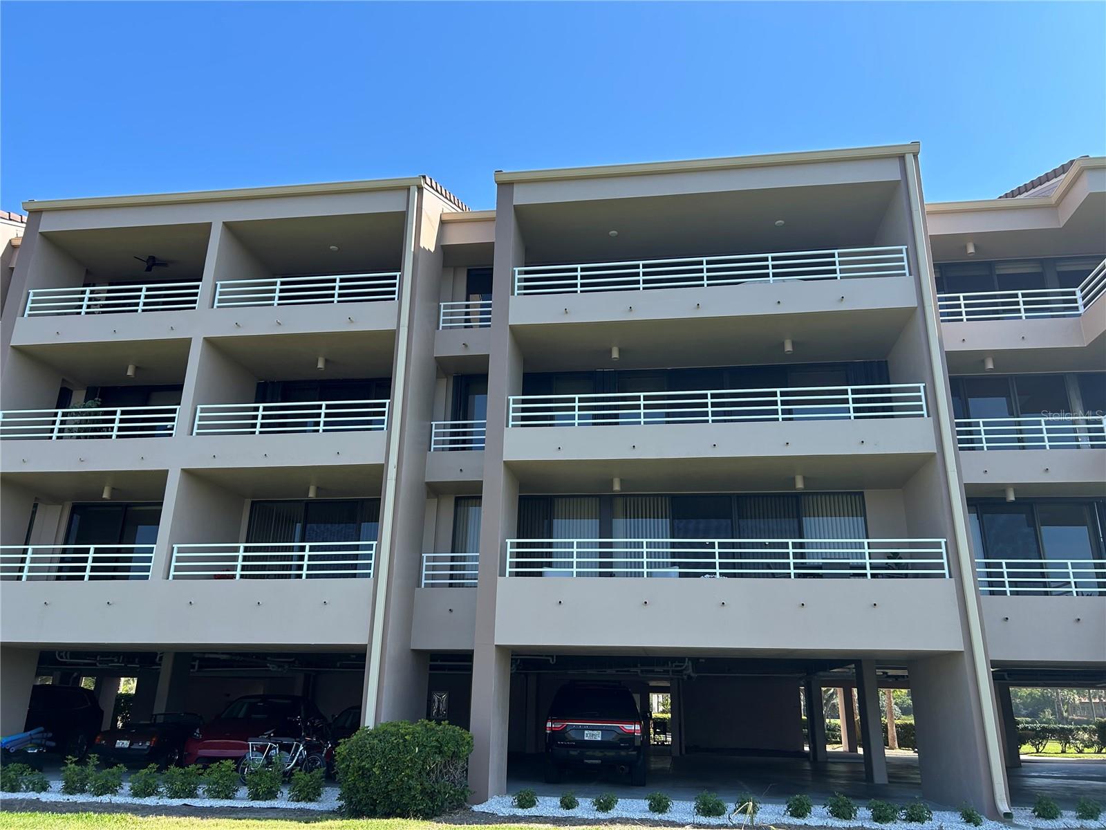 Image 56 of 59 For 6260 Kipps Colony Court 203