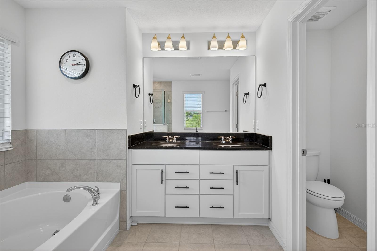 Image 20 of 51 For 3996 Reflection Dock Drive