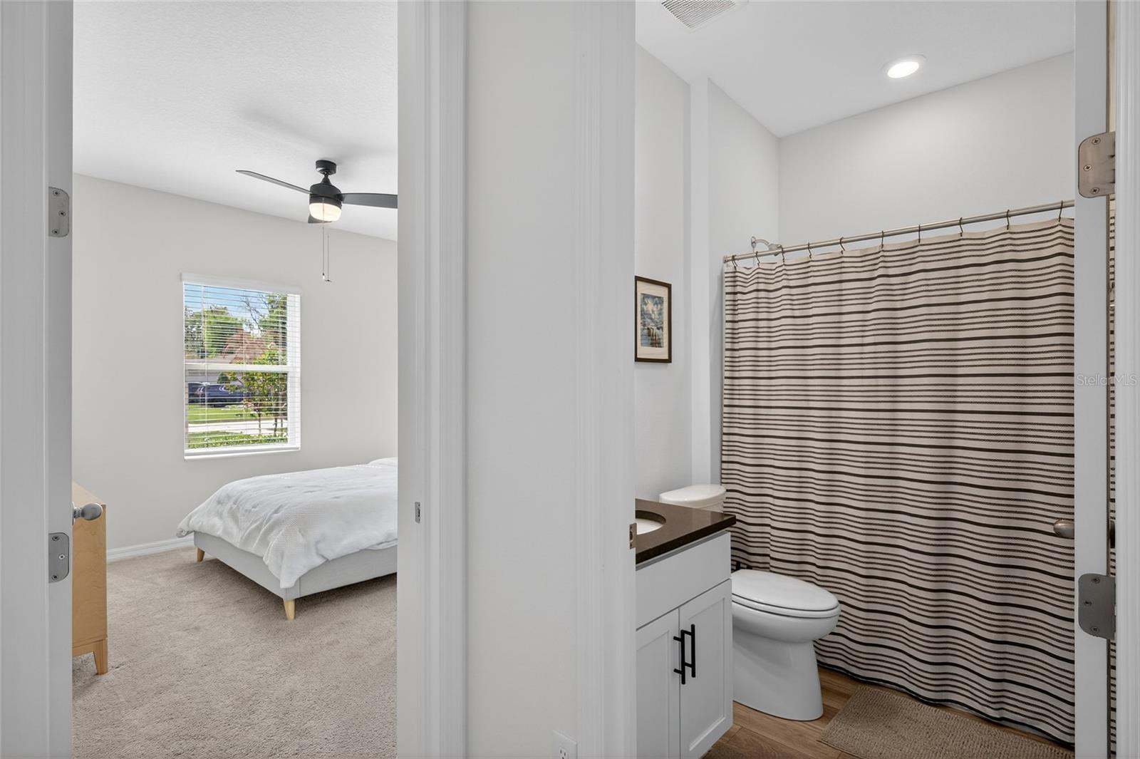 Image 27 of 51 For 3996 Reflection Dock Drive