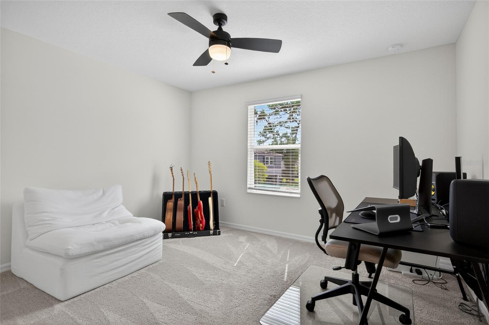 Image 32 of 51 For 3996 Reflection Dock Drive