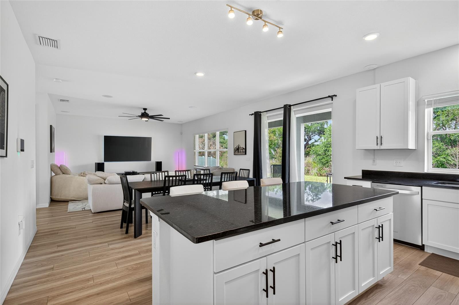 Image 7 of 51 For 3996 Reflection Dock Drive