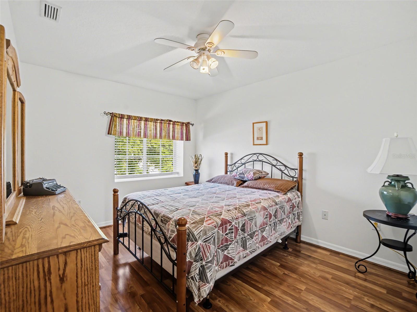 Image 21 of 46 For 8222 Haven Harbour Way