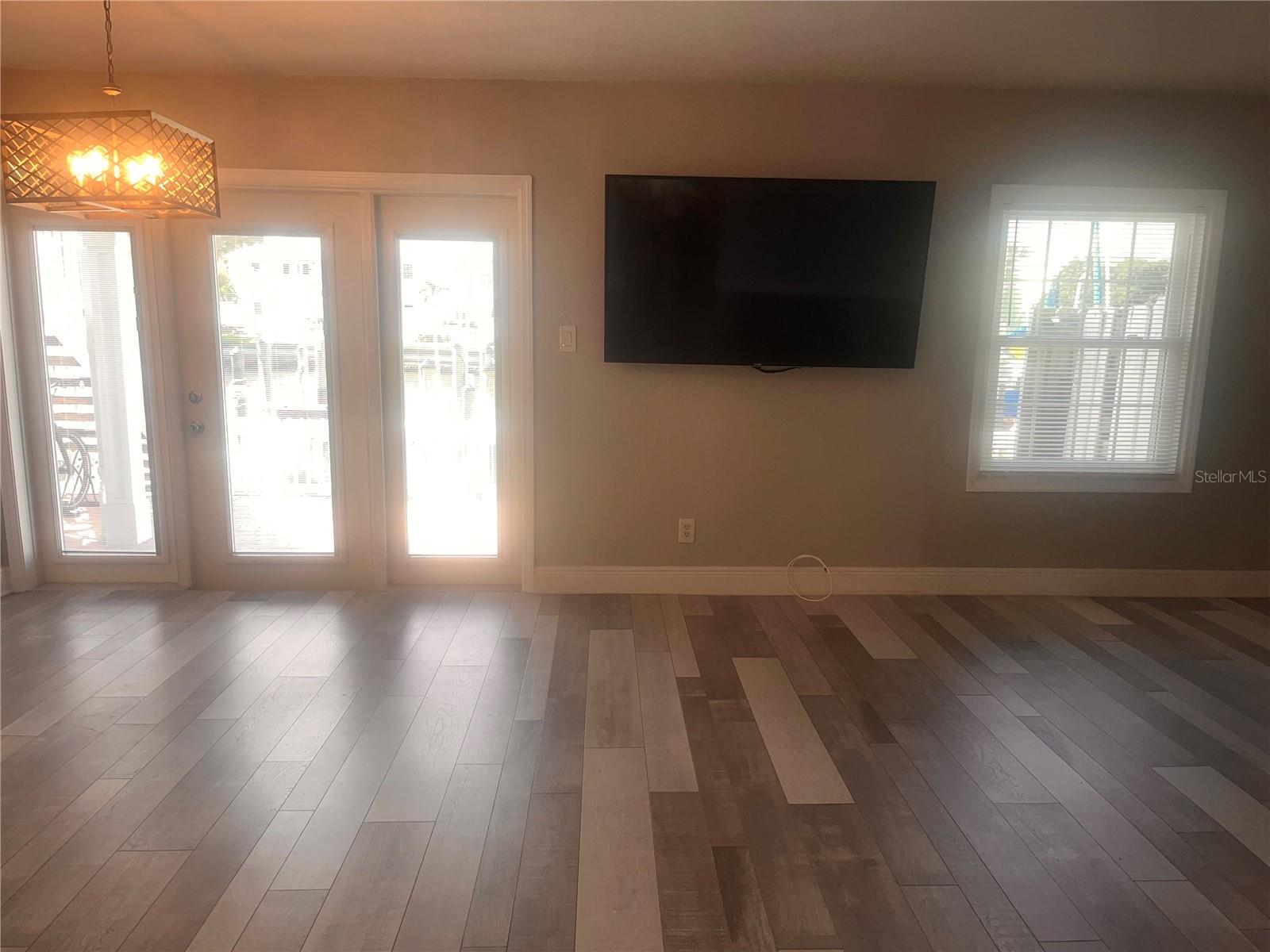 Image 4 of 59 For 5075 Starfish Drive Se B