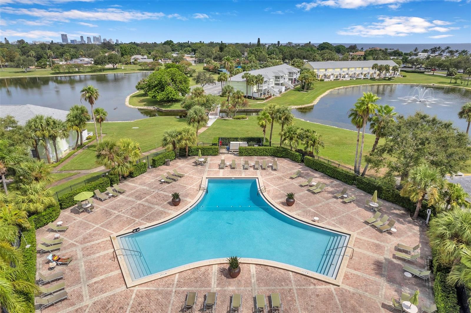 Image 52 of 59 For 5075 Starfish Drive Se B