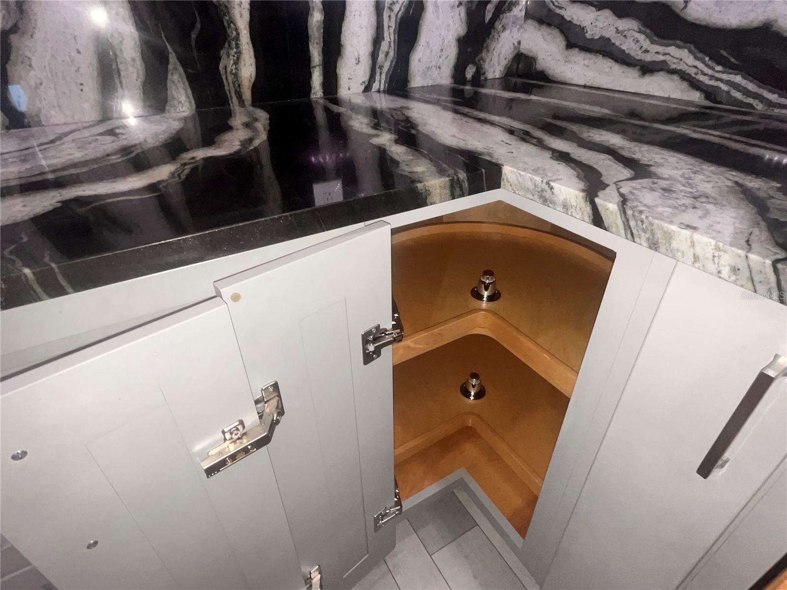 Image 9 of 59 For 5075 Starfish Drive Se B