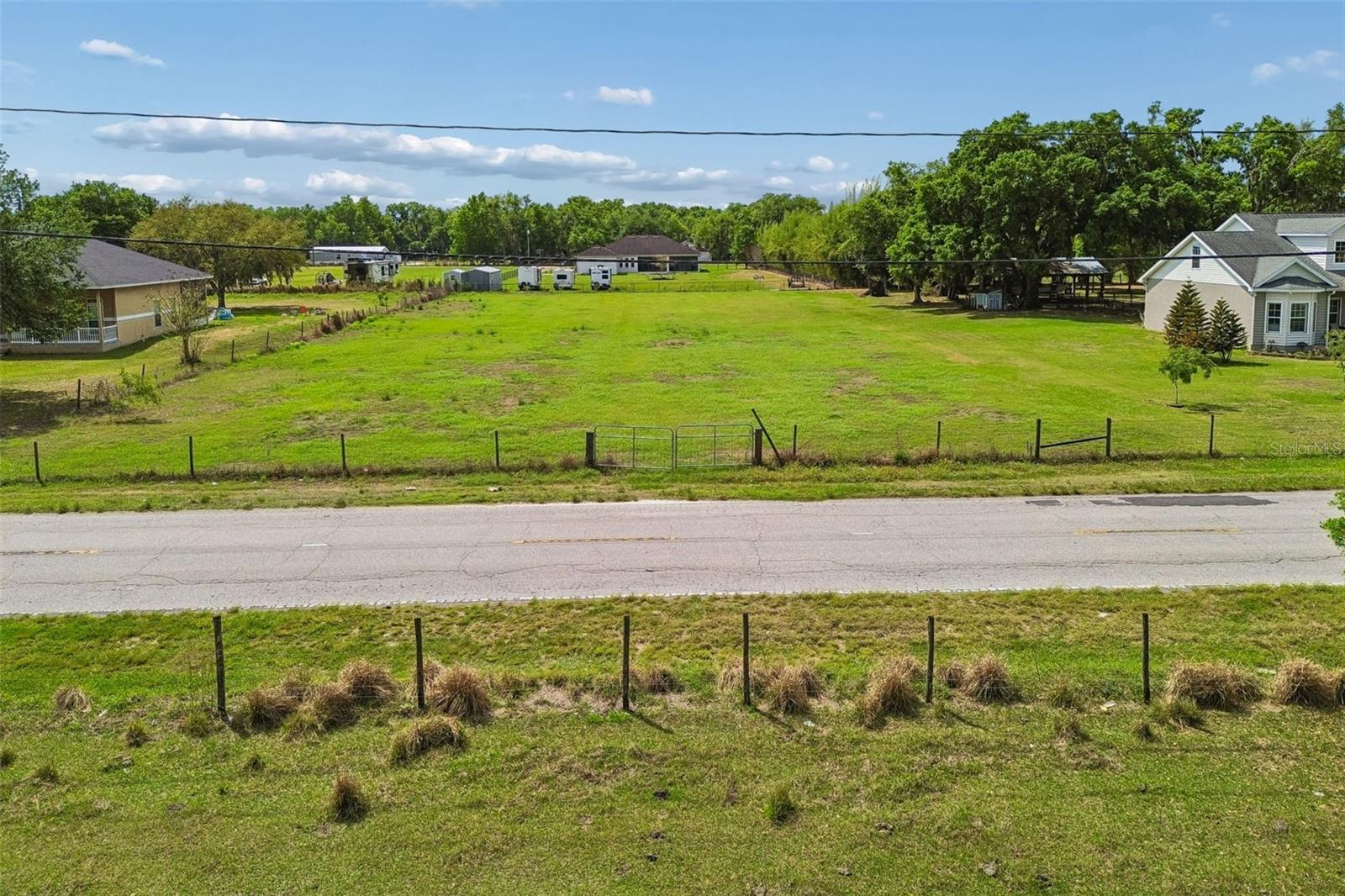 Image 8 of 14 For 2805 Medulla Road