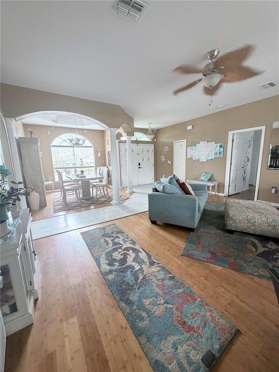 Image 14 of 42 For 13476 Little Farms Drive