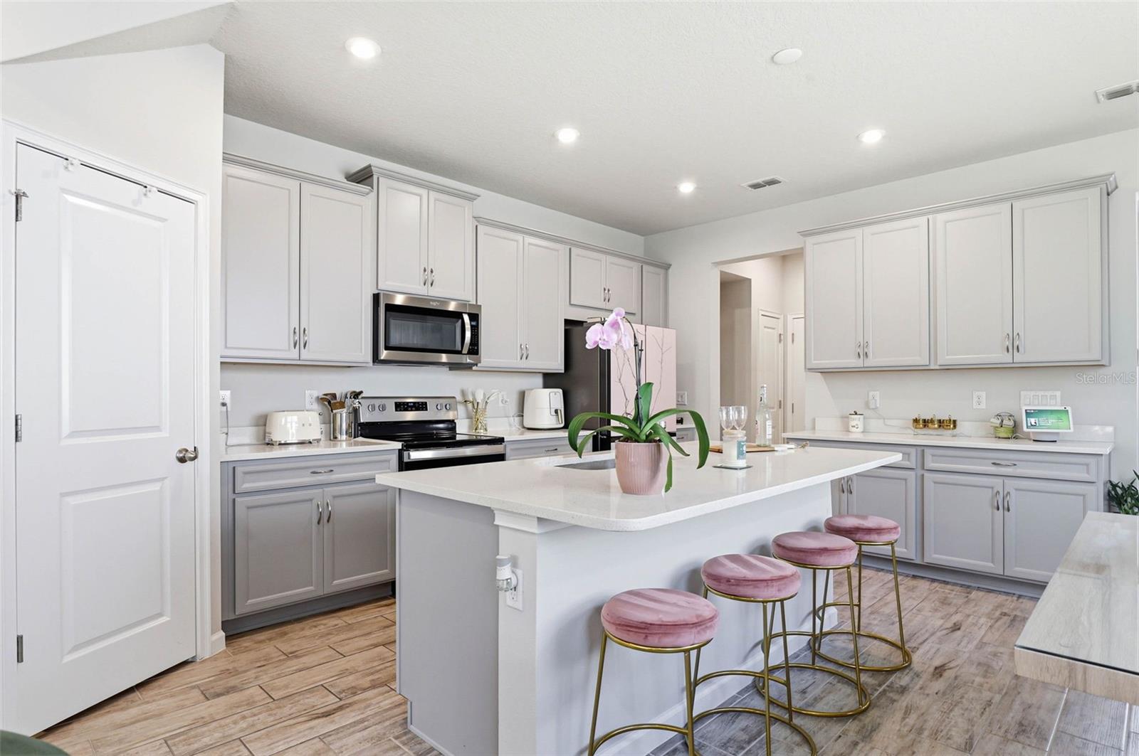 Image 13 of 82 For 4220 Cloud Hopper Way