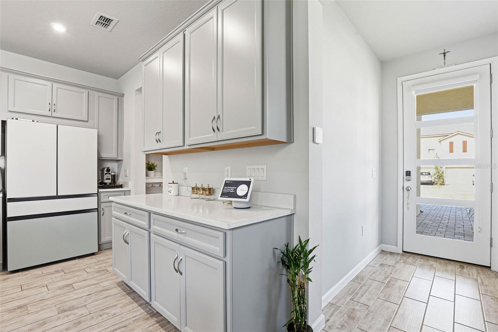 Image 5 of 82 For 4220 Cloud Hopper Way