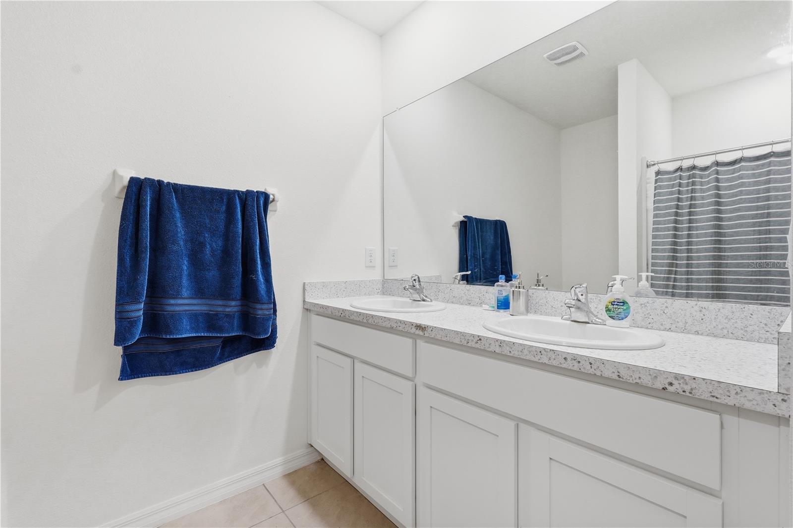 Image 10 of 54 For 33922 Jasper Stone Drive