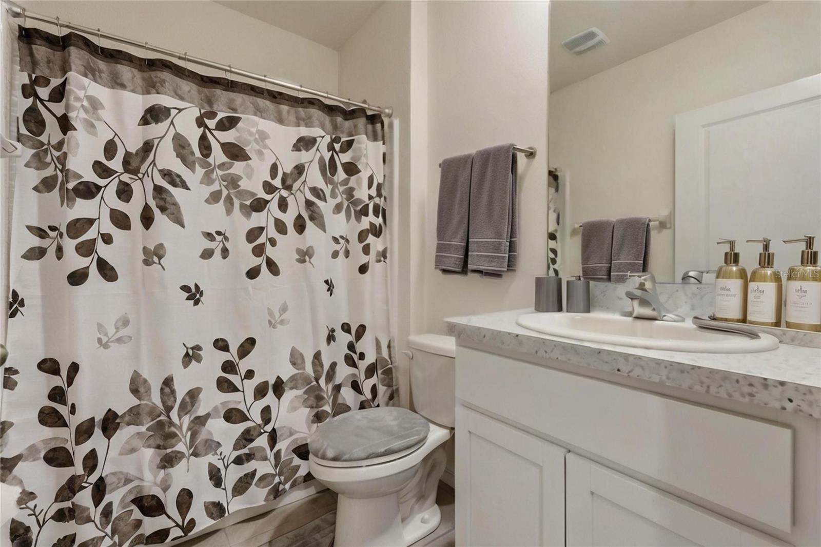 Image 19 of 54 For 33922 Jasper Stone Drive