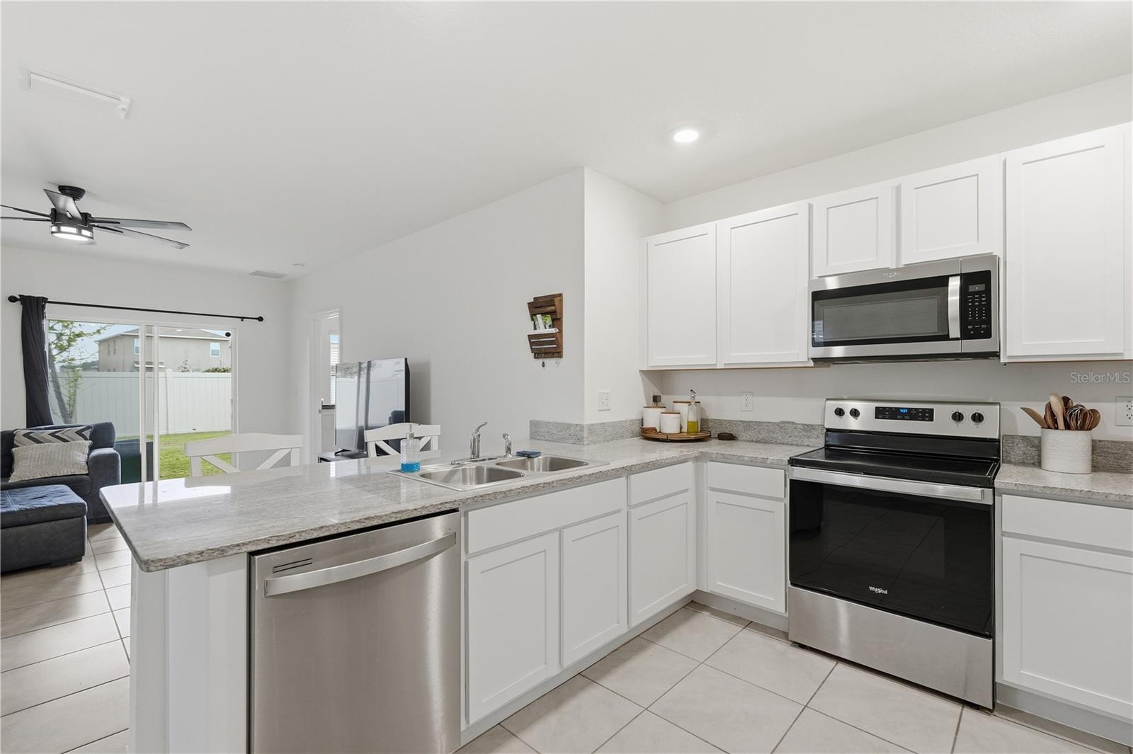 Image 32 of 54 For 33922 Jasper Stone Drive