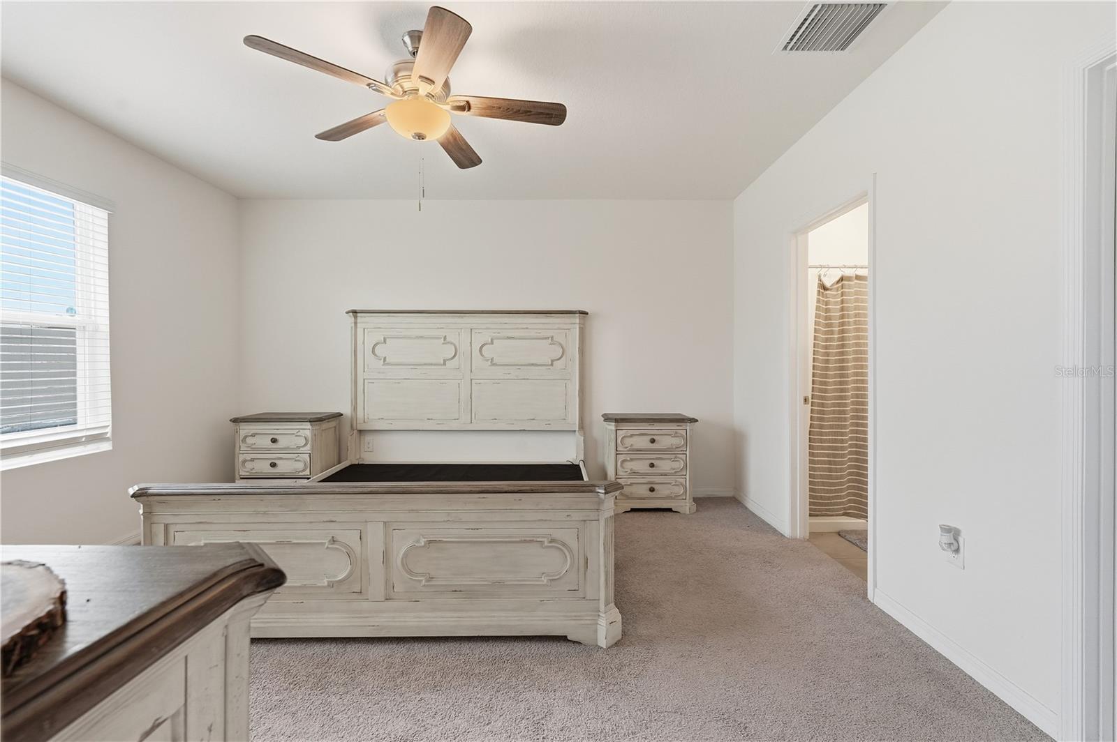 Image 5 of 54 For 33922 Jasper Stone Drive