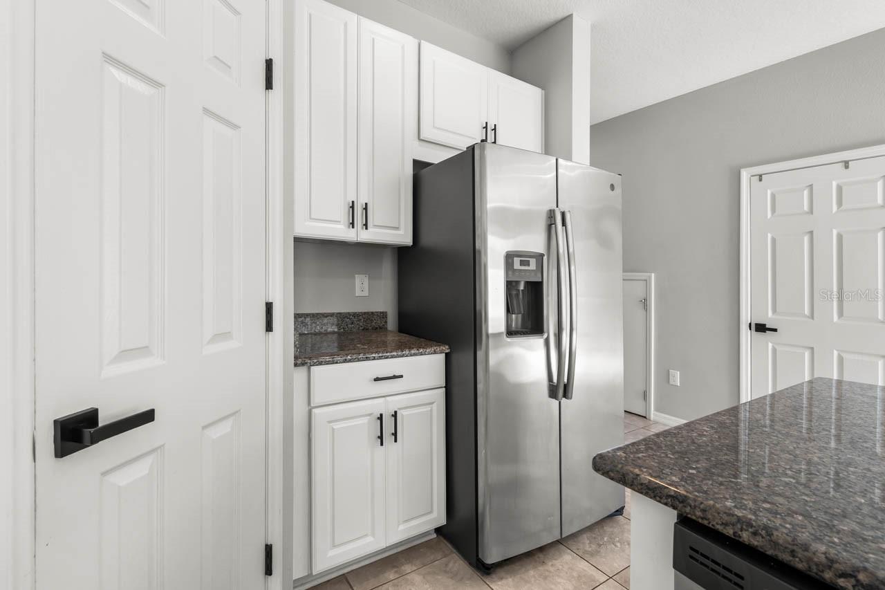 Image 13 of 26 For 7052 Summer Holly Place