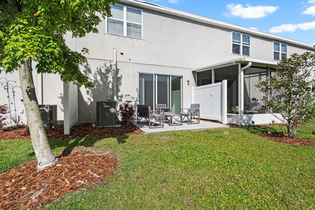 Image 25 of 26 For 7052 Summer Holly Place