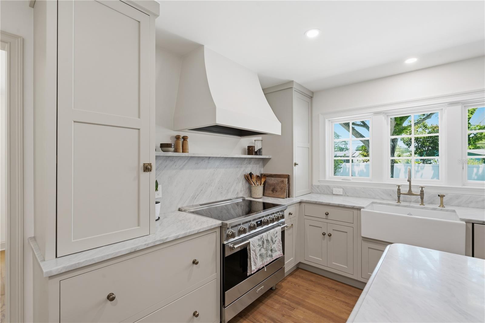 Image 11 of 36 For 1884 Oakdale Lane N