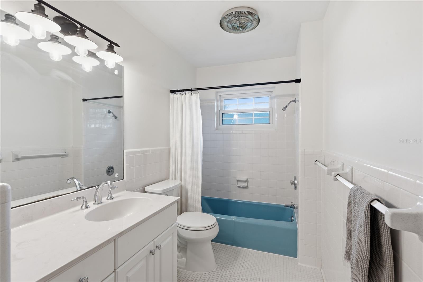 Image 27 of 36 For 1884 Oakdale Lane N