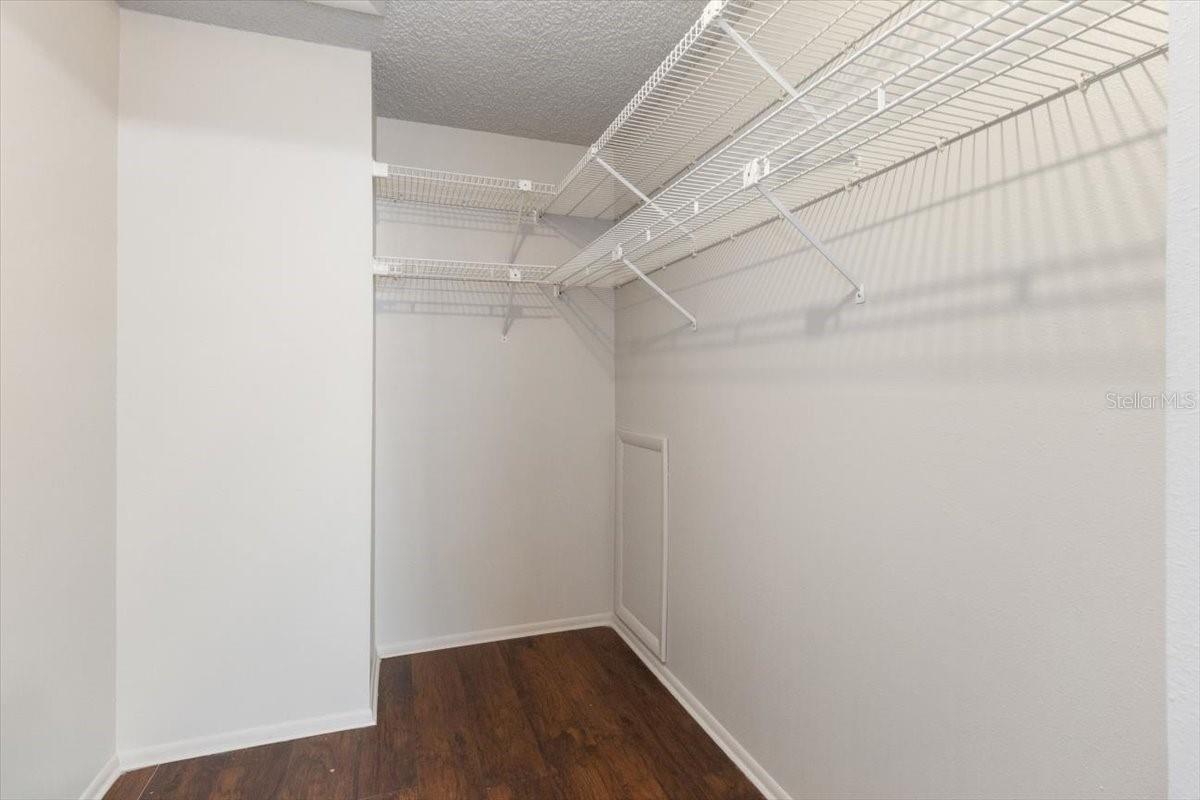 Image 13 of 31 For 14003 Basin Street