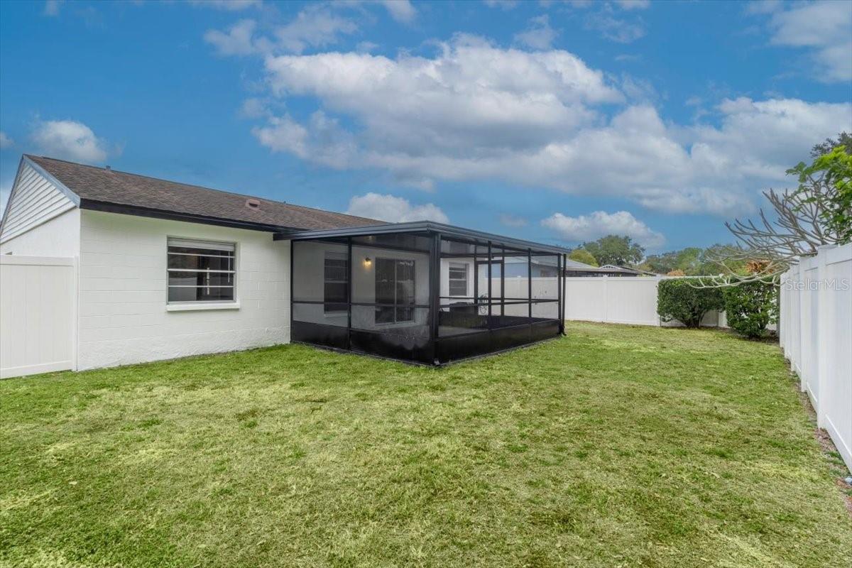 Image 28 of 31 For 14003 Basin Street