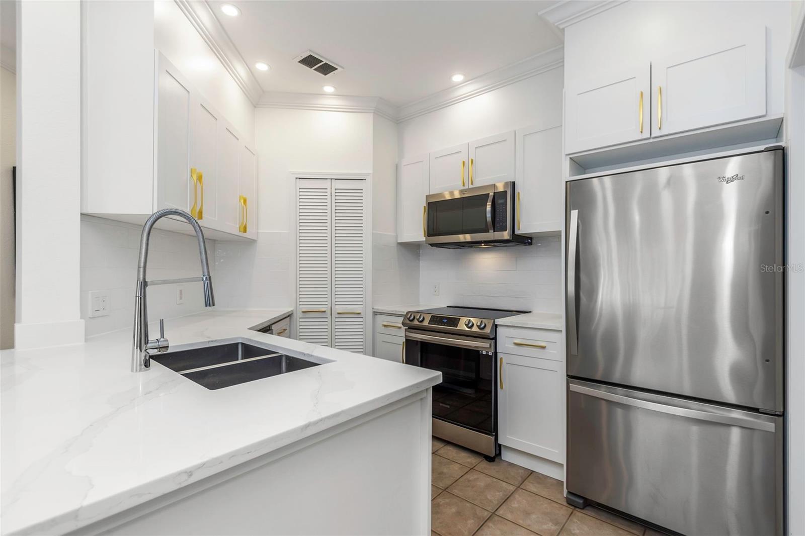 Image 10 of 30 For 2199 Chianti Place 9-0923