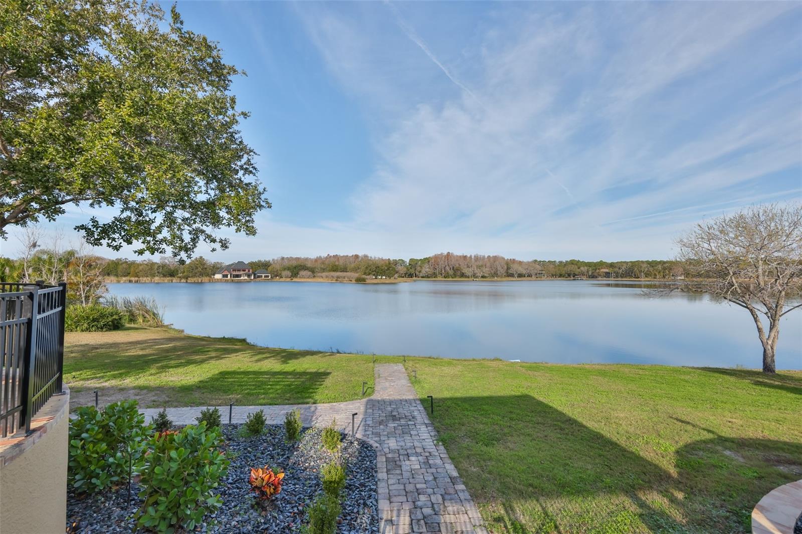 Image 11 of 54 For 10517 Tarpon Springs Road