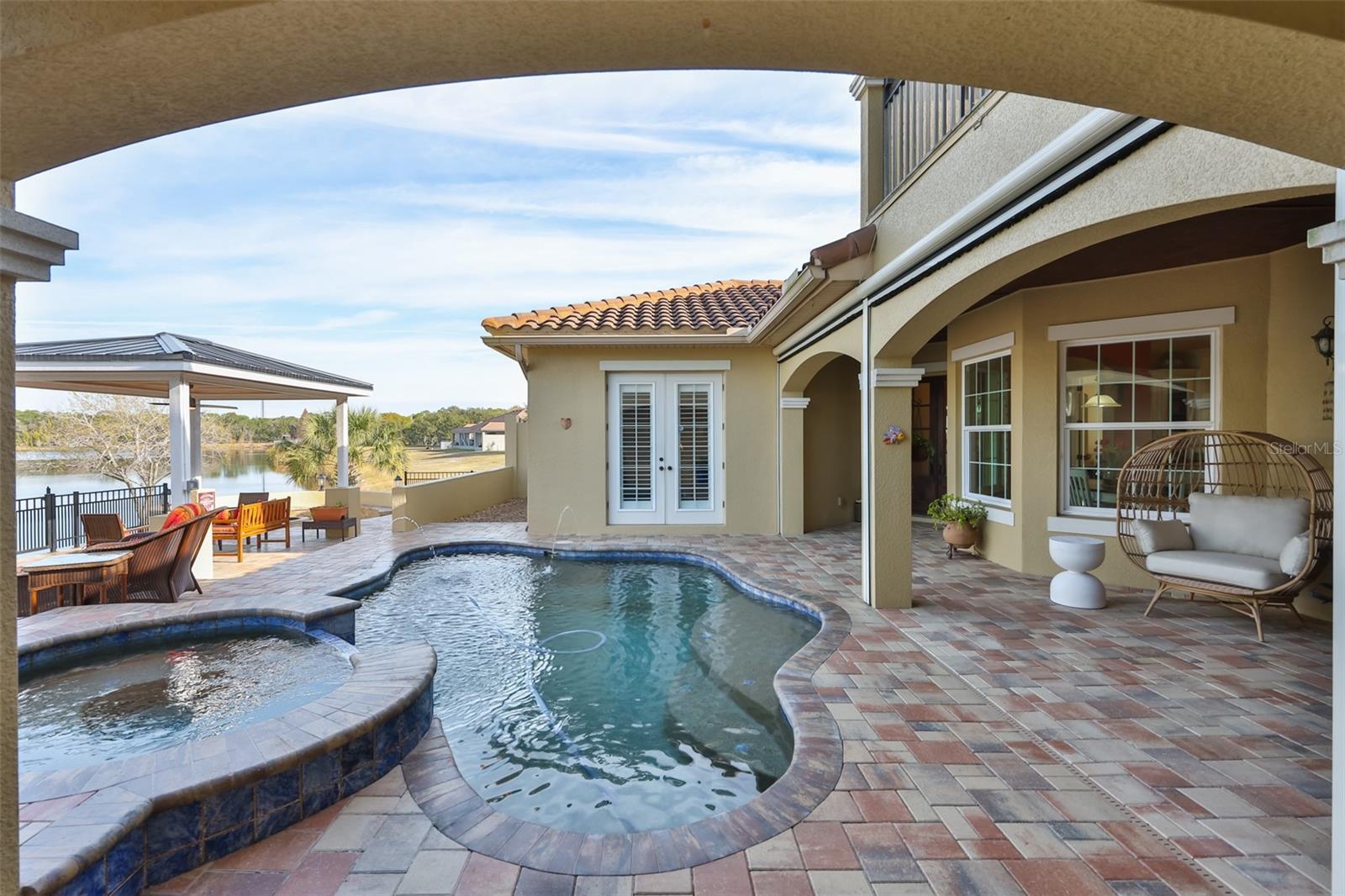 Image 12 of 54 For 10517 Tarpon Springs Road