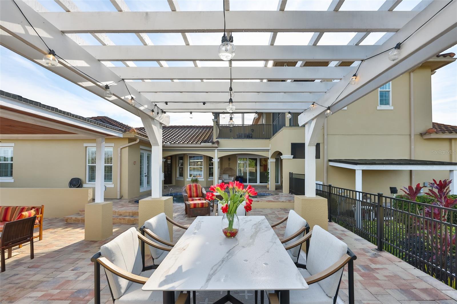 Image 13 of 54 For 10517 Tarpon Springs Road