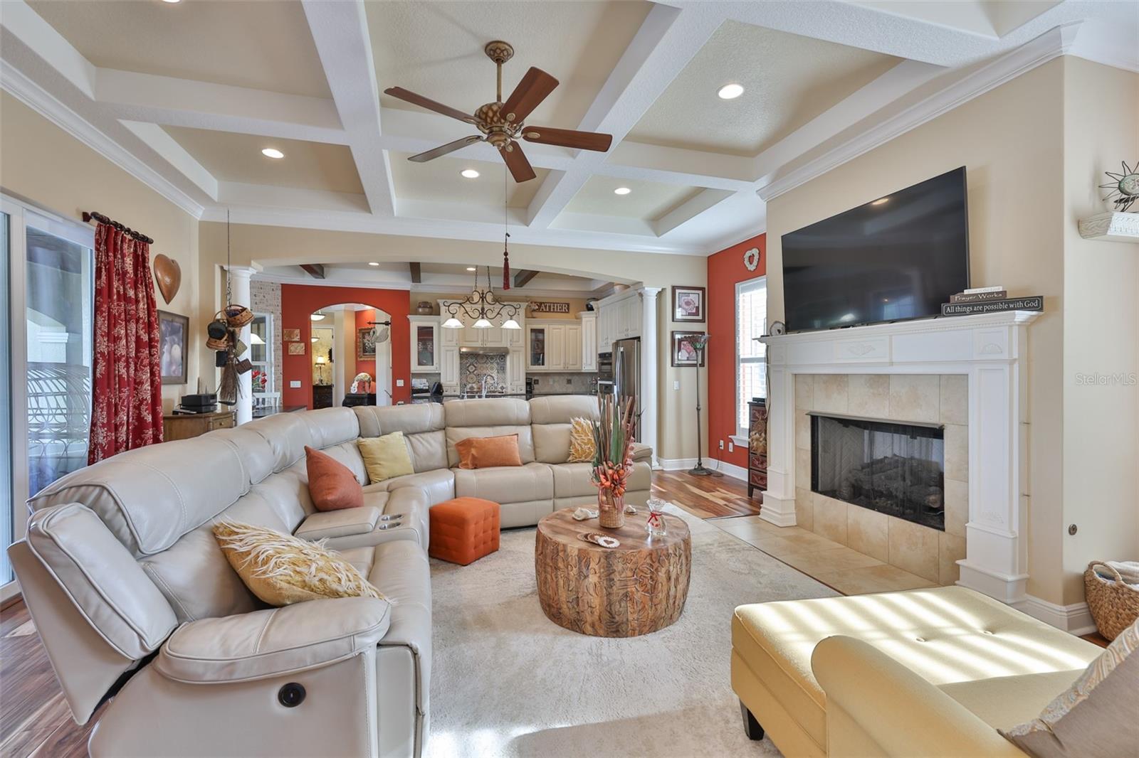 Image 22 of 54 For 10517 Tarpon Springs Road