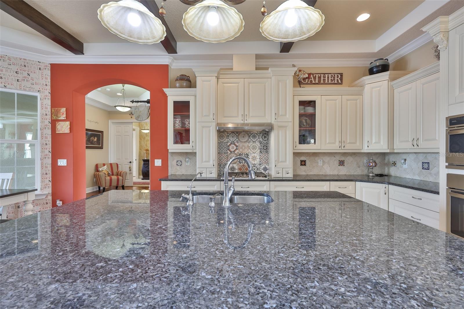 Image 26 of 54 For 10517 Tarpon Springs Road