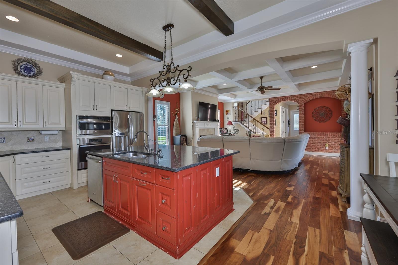 Image 28 of 54 For 10517 Tarpon Springs Road