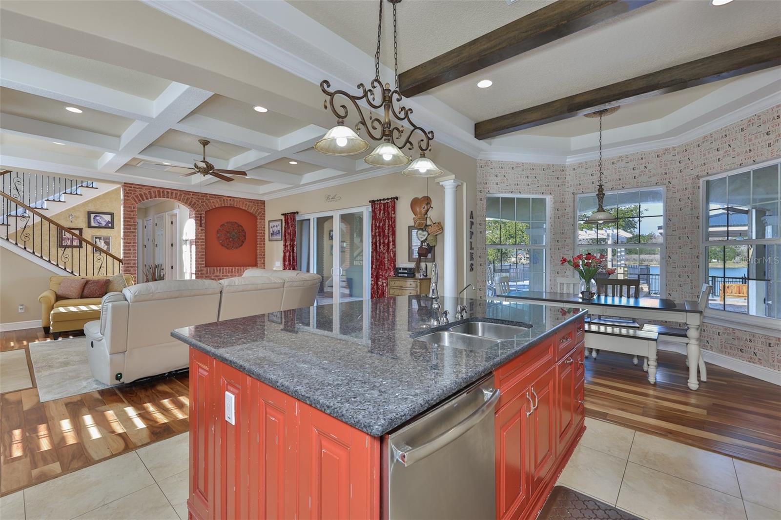 Image 29 of 54 For 10517 Tarpon Springs Road