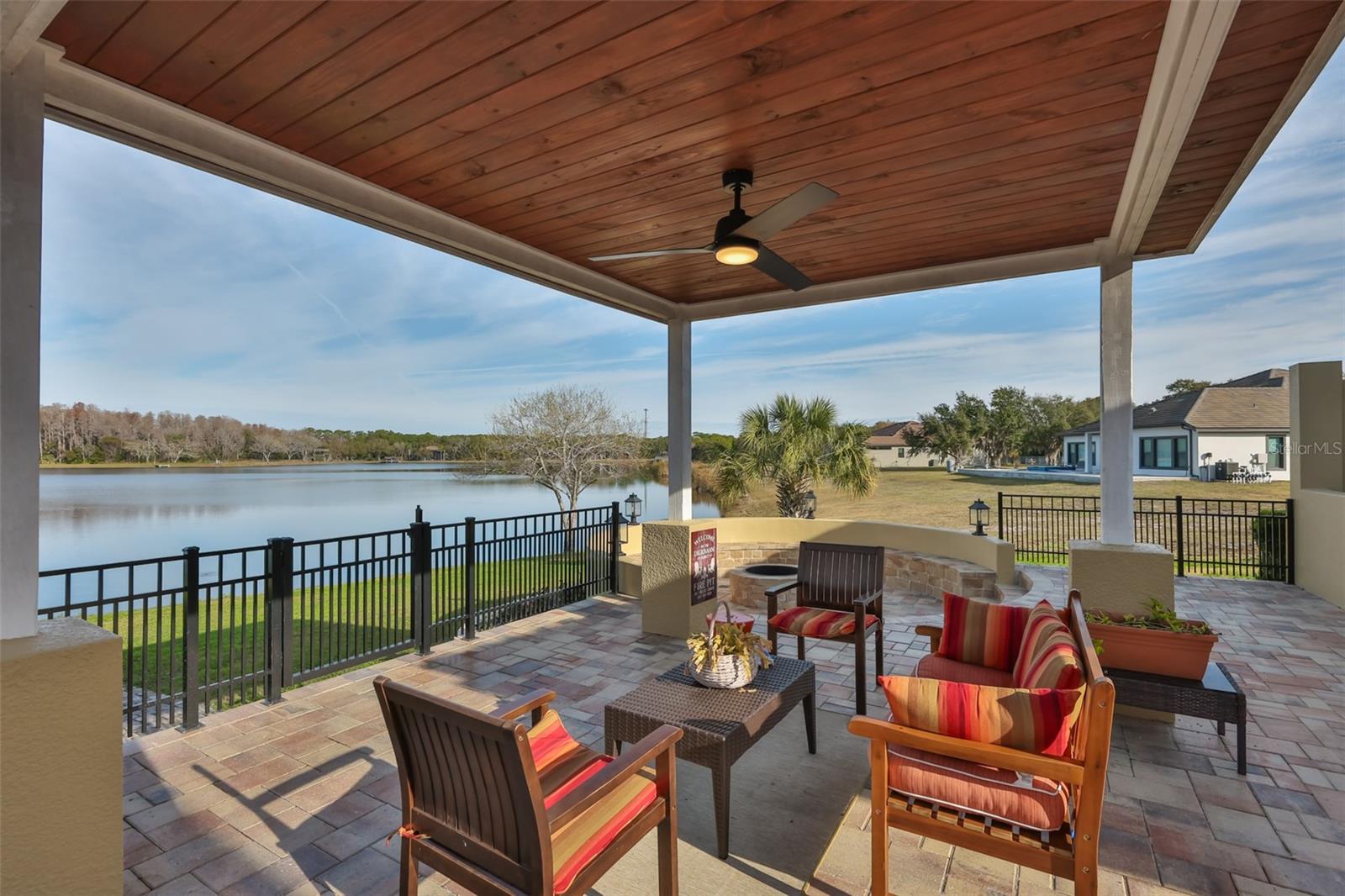 Image 8 of 54 For 10517 Tarpon Springs Road