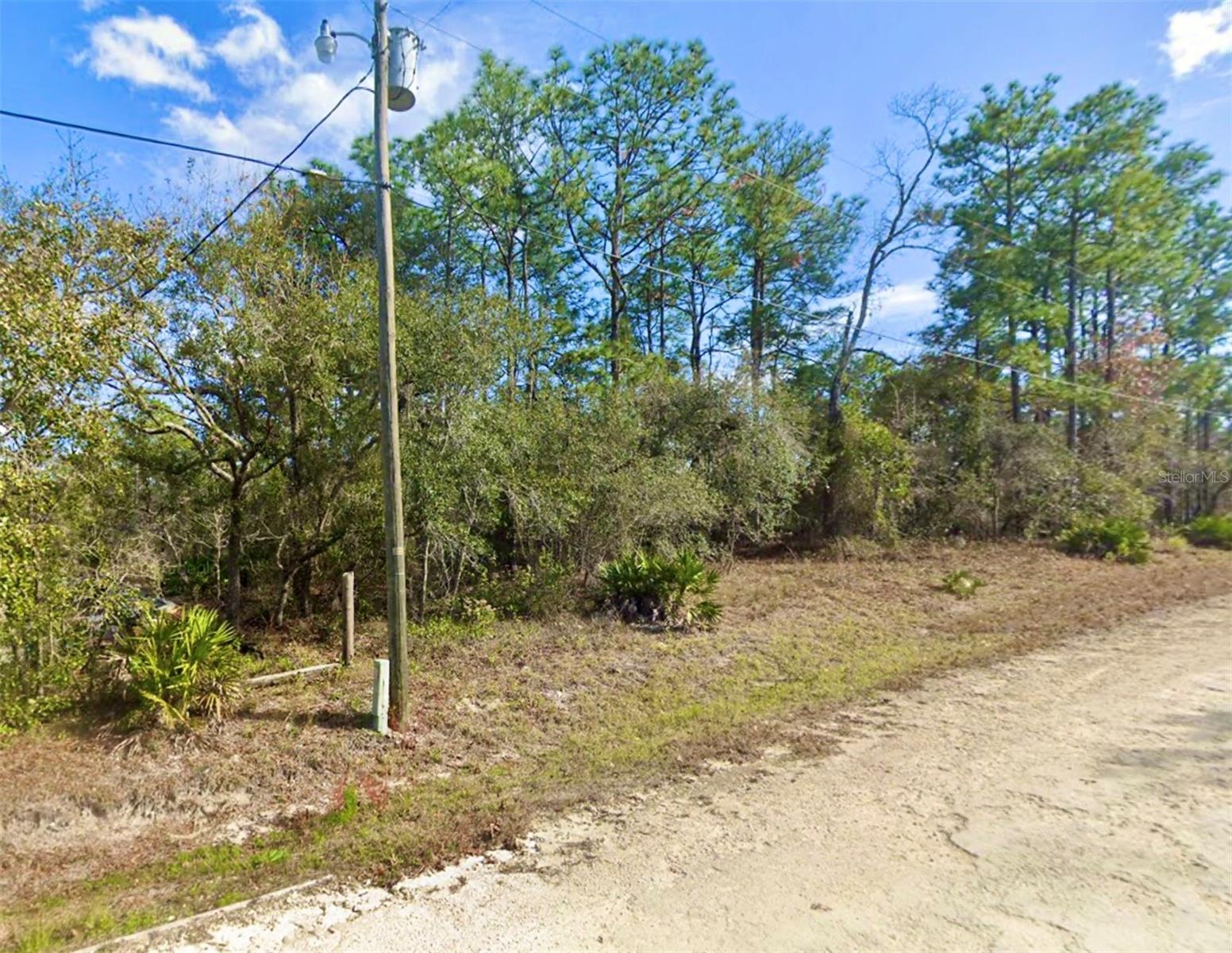 Image 2 of 4 For 8110 Nordica Road