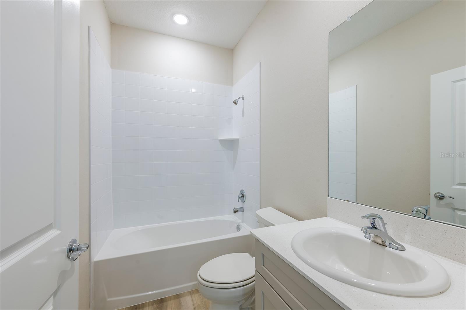 Image 16 of 26 For 6158 Sw 96th Place