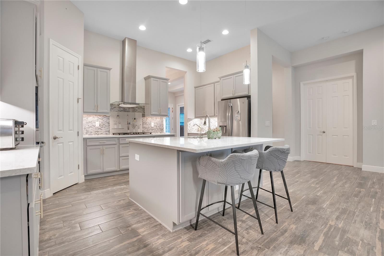 Image 15 of 57 For 21914 Butterfly Kiss Drive