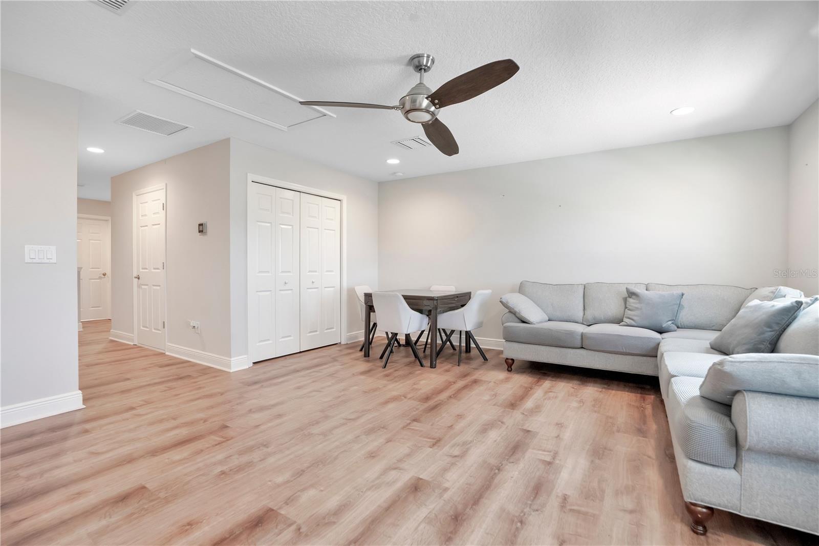 Image 29 of 57 For 21914 Butterfly Kiss Drive