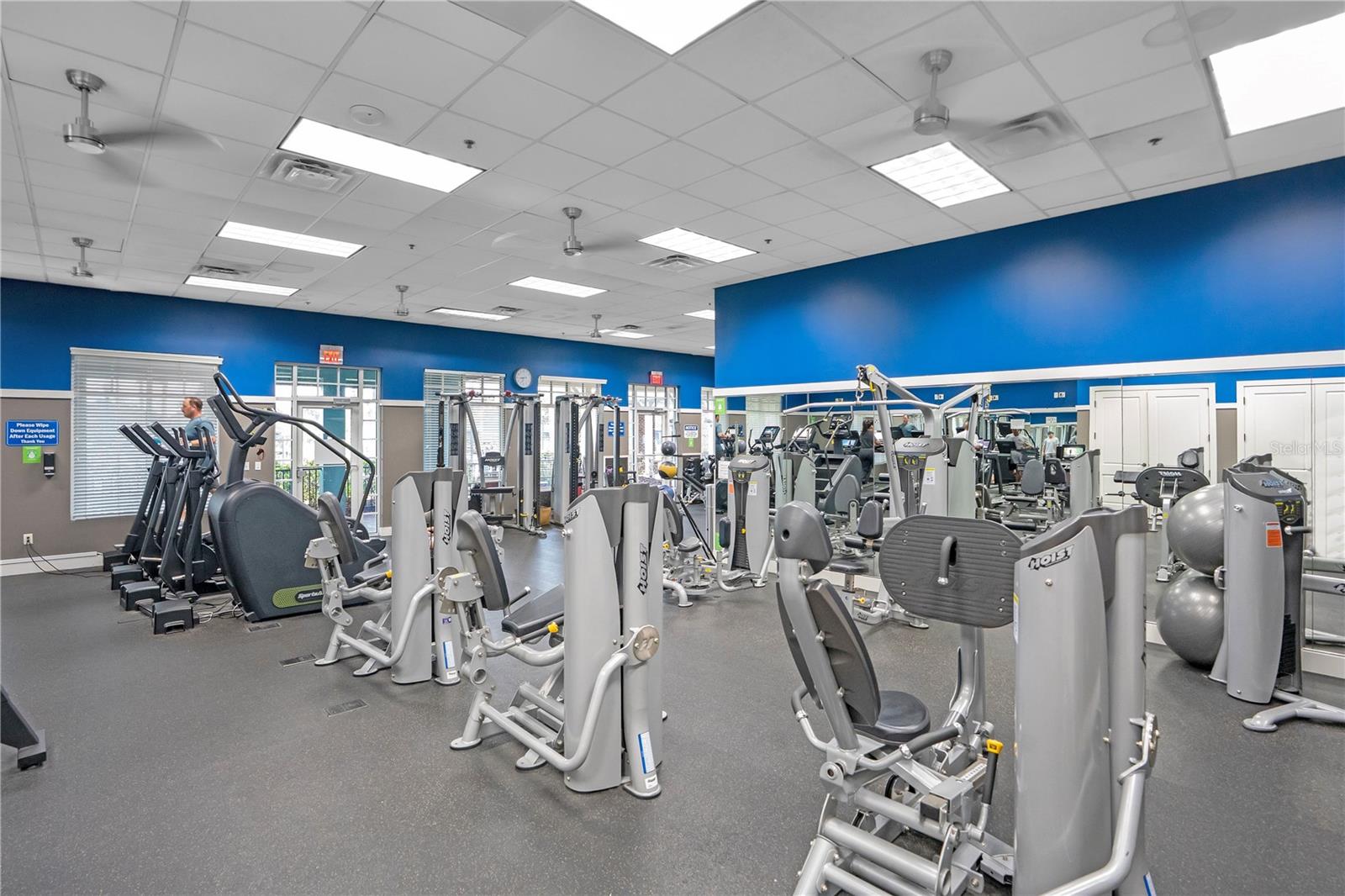 Image 40 of 57 For 21914 Butterfly Kiss Drive