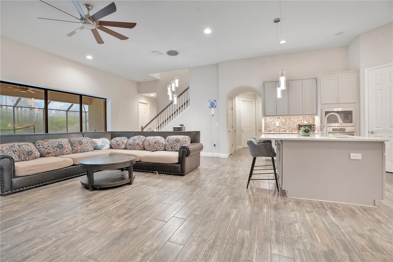 Image 9 of 57 For 21914 Butterfly Kiss Drive