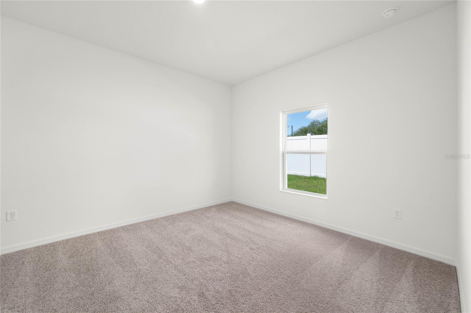 Image 19 of 24 For 13246 Tula Loop